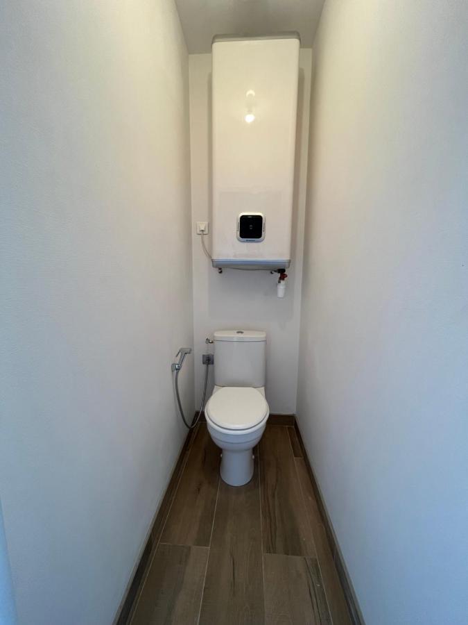 Appartement Renove A 15 Min De Lyon Saint-Fons Exteriör bild