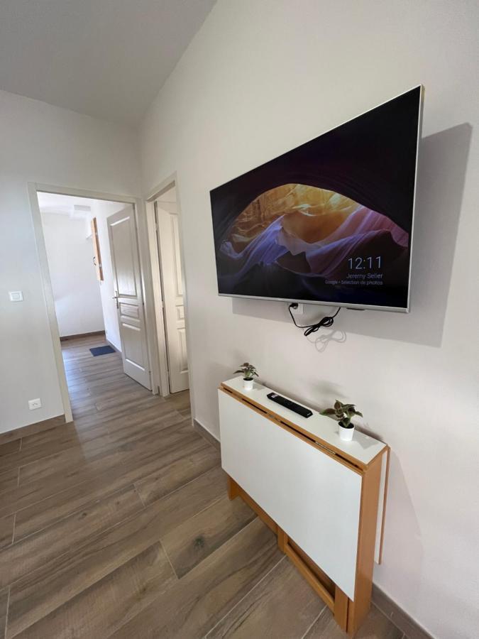 Appartement Renove A 15 Min De Lyon Saint-Fons Exteriör bild